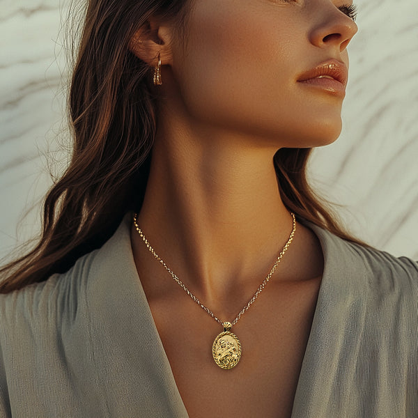 18K Gold Vermeil Thorn Frame Virgin Mary Necklace - Divine Box