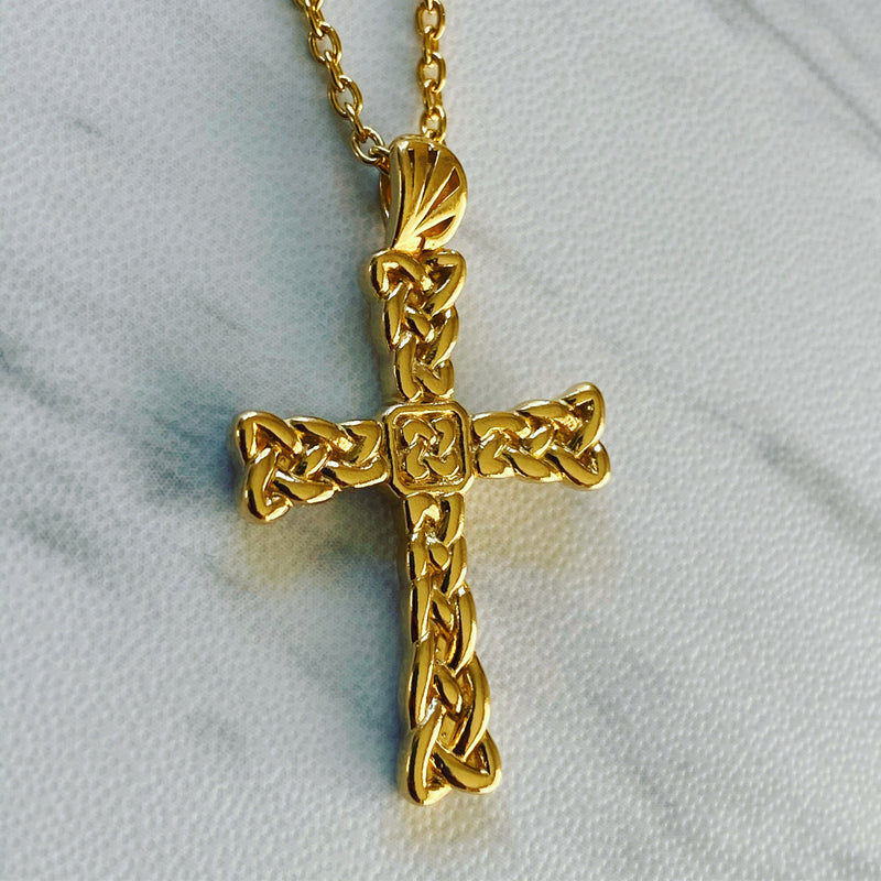 18K Gold Vermeil Celtic Weave Cross Necklace - Divine Box