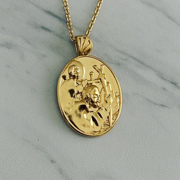 18K Gold Vermeil Saint Christopher Necklace - Divine Box